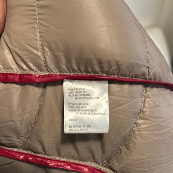 Calvin Klein Brown Puffer Jacket with Chevron Quilting, Down Filled - Picture 8 of 8